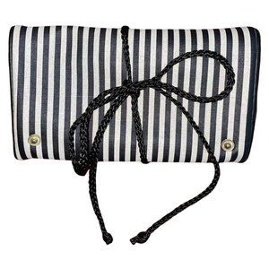 STRIPED MAPEUP/ TOILETRY BAG🦓